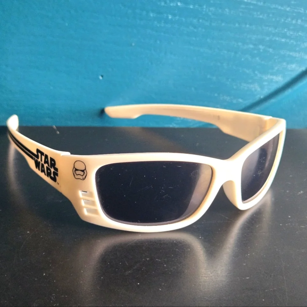 Kids Star Wars White/Black Stormtrooper Sunglasses